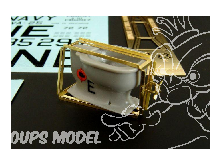 Brengun kit accessoire avion BRL32012 Bombe en forme de toilette pour Skyraider 1/32