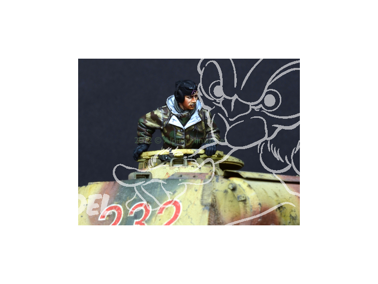 Alpine figurine 35130 Commandant de Panther allemand n°1 1/35