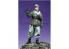 Alpine figurine 35037 Equipier de panzer en tenue d'hiver 1/35