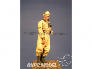 Alpine figurine 35033 Équipage de char U.S. en tenue hiver n°1 1/35