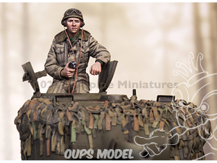 Alpine figurine 35296 Commandant de char britannique 1/35