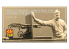 Copper State Models personnel militaire F35-0034 Homme d'équipage adossé a une voiture blindée de marine française 1/35