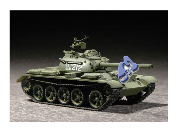 TRUMPETER maquette militaire 07281 CHAR MOYEN SOVIETIQUE T-54B 1