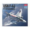 Academy maquette avion 12323 USN F-4J VF-102 Diamondbacks 1/48