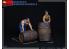 Mini Art maquette militaire 38070 HOMMES AVEC DES BARILS EN BOIS 1/35