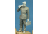 Copper State Models personnel militaire F35-0040 Membre d'équipage d'un véhicule blindé allemand avec des munitions 1/35