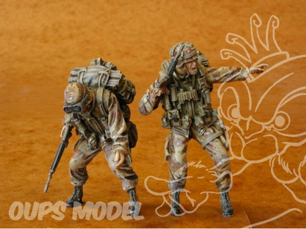 CMK figurine f35069 EQUIPAGE UH 60 U.S.AIRBONE 1/35
