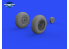 Eduard kit d'amelioration avion brassin 648987 Roues Oval tread P-51B/C Eduard 1/48