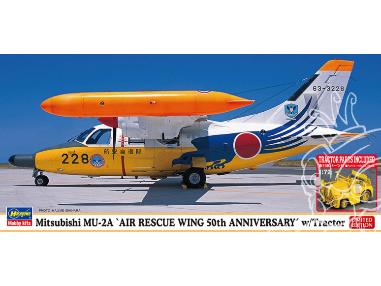 Hasegawa maquette avion 02420 Mitsubishi MU-2A Rescue Wing 50th Anniversary&nbsp;avec tracteur de piste 1/72
