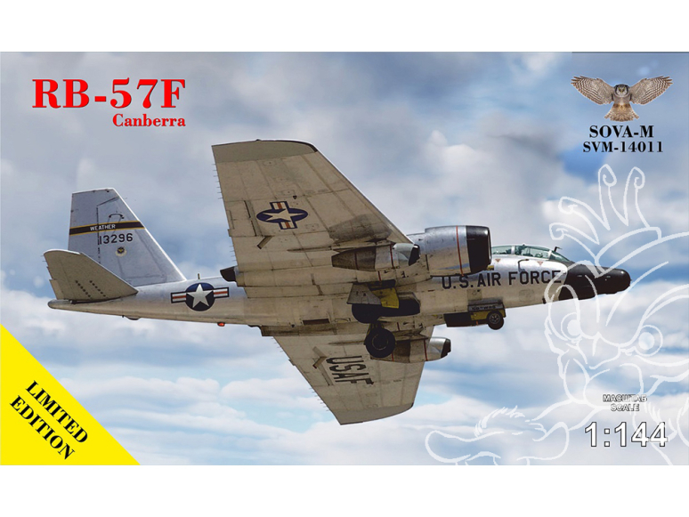 SOVA-M maquette avion 14011 Canberra RB-57F 1/144