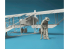 Copper State Models personel F32-055 Un aviateur de l'US Army Air Service enfile une combinaison 1/32