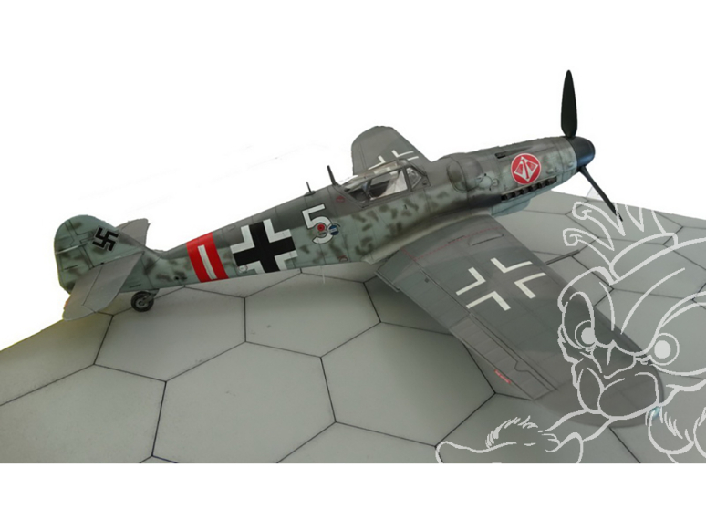 Laser Model Graver MA-12 Dalle hexagonale d'aérodrome à l'échelle 1/48
