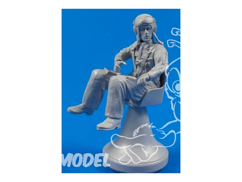 CMK figurine f32315 PILOTE ITALIEN ASSIS DANS SON COCKPIT Pour FIAT G-50 WWII 1/32
